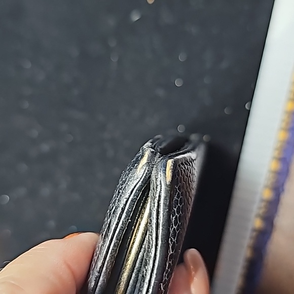 Chanel caviar long wallet with snap.. In good used condition - Picture 7 of 9
